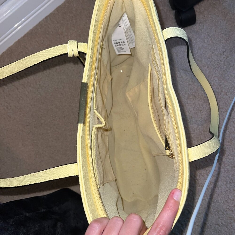 Pastel Yellow Aldo Tote - Picture 3 of 5